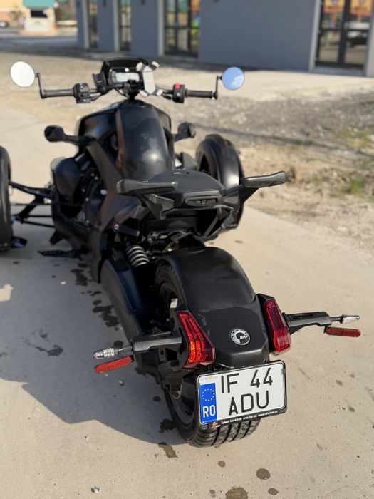 Can-am Ryker 900 cu 1800 km