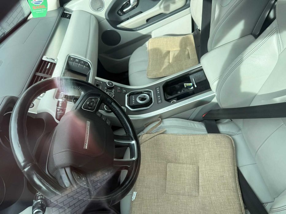 Range Rover Evoque, an 2013 luna 12, motor 2,2 d, distribuție efectuat