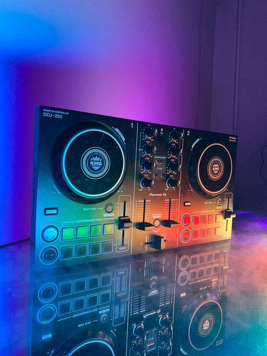 Dj pult pioneer 200 sotiladi