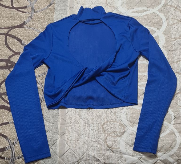 Дамска нежна блуза - Bershka