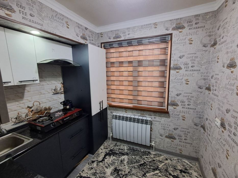 Облгаз ёнида 2 хонали квартира сотилади