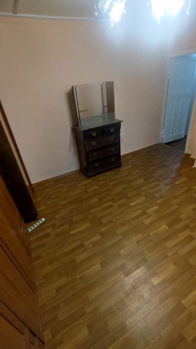 Сдам часть дома район Оптовики.