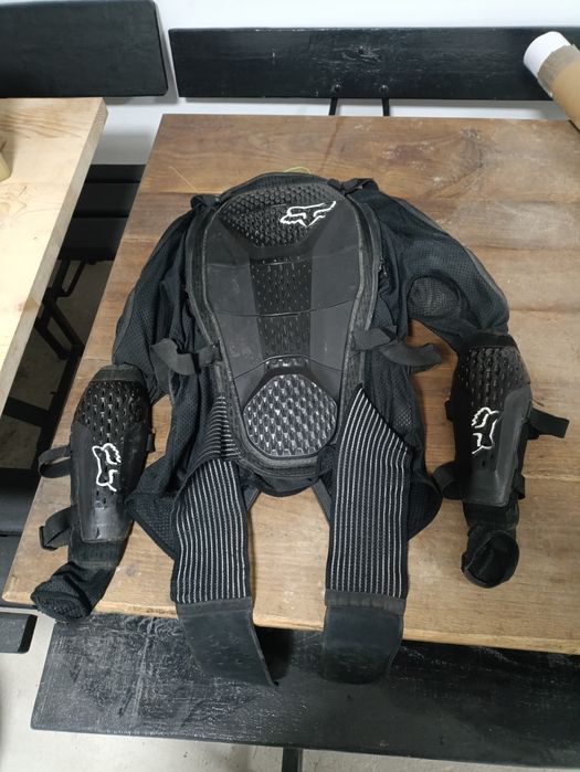 Vand piese ,echipament cross la pret de 35 % reducere