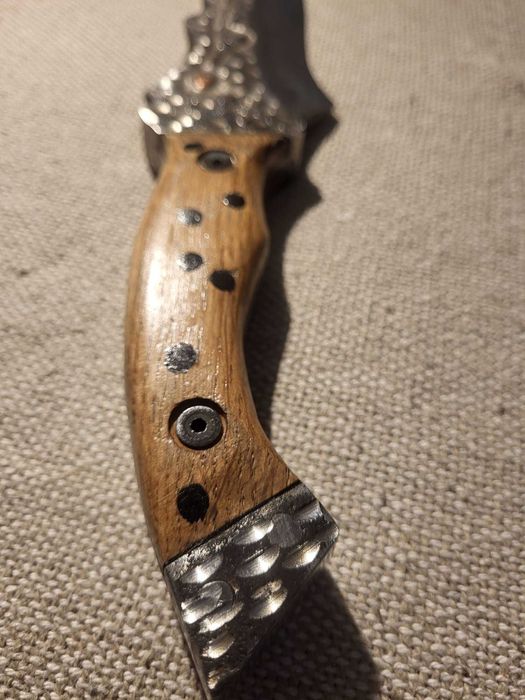 Cutit vanatoare lucrat manual, unicat, foaie arc, maner lemn