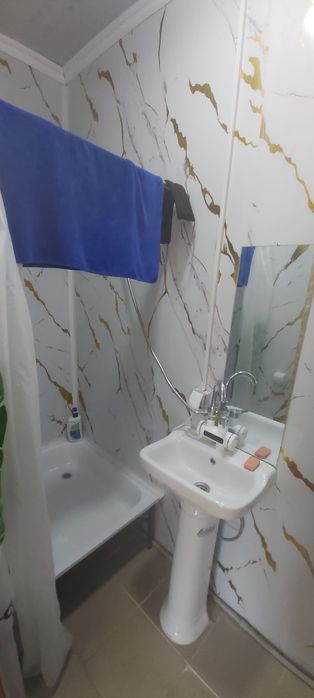 Сдам 2 комнатную кваритиру.