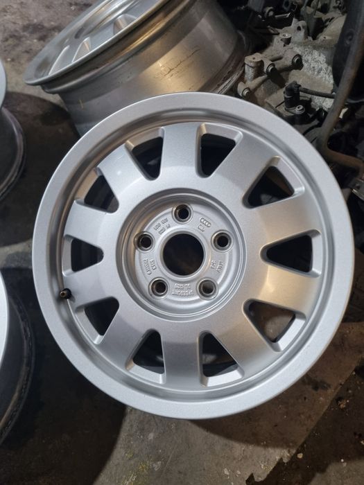 Set 4 x Jante R15 Aliaj 5x112 oem Audi A4 B5 6J ET 45 Jante usoare!