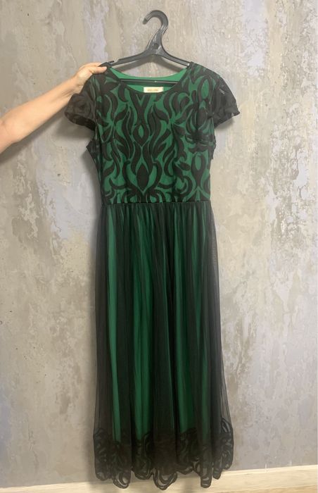 Платье вечернее ONS LINE с поясом