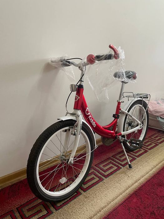 Продается велосипед Kiddis