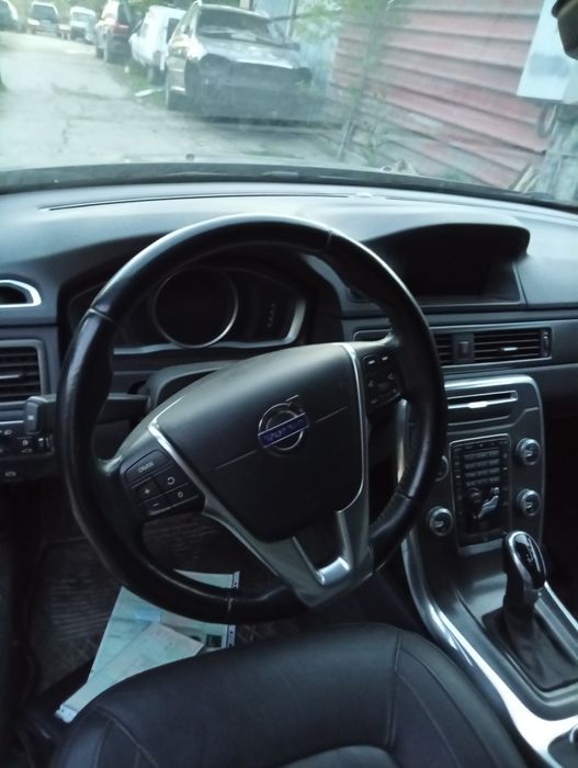 Volvo v70 на части