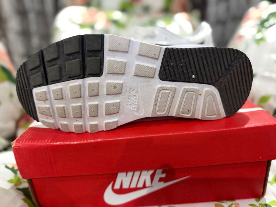 Дамски маратонки nike