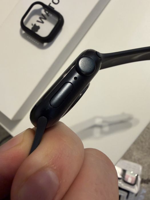 Apple Watch SE (Gen 2) 40 mm Midnight