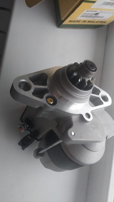 Стартер Toyota land cruiser 100