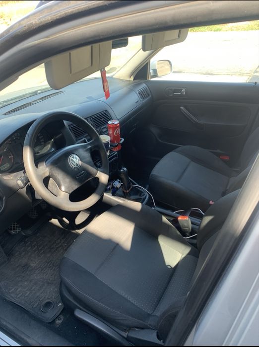 Vand golf 4 1.9 disel cel de 101 cai din 2004