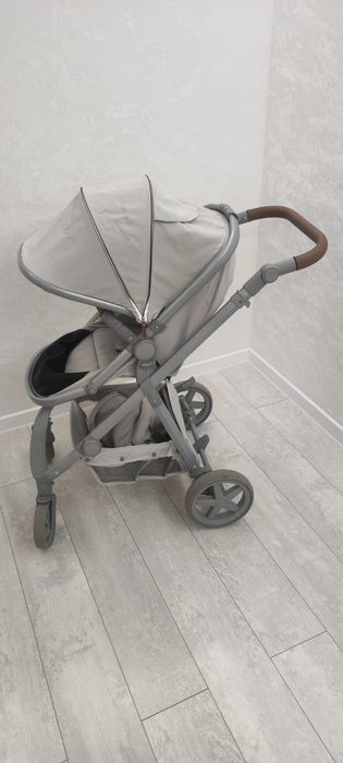 Продаю коляску 2 в1