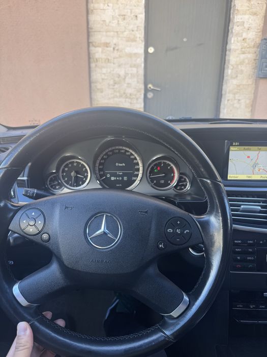 Mercedes benz E250 CDI 4 matic