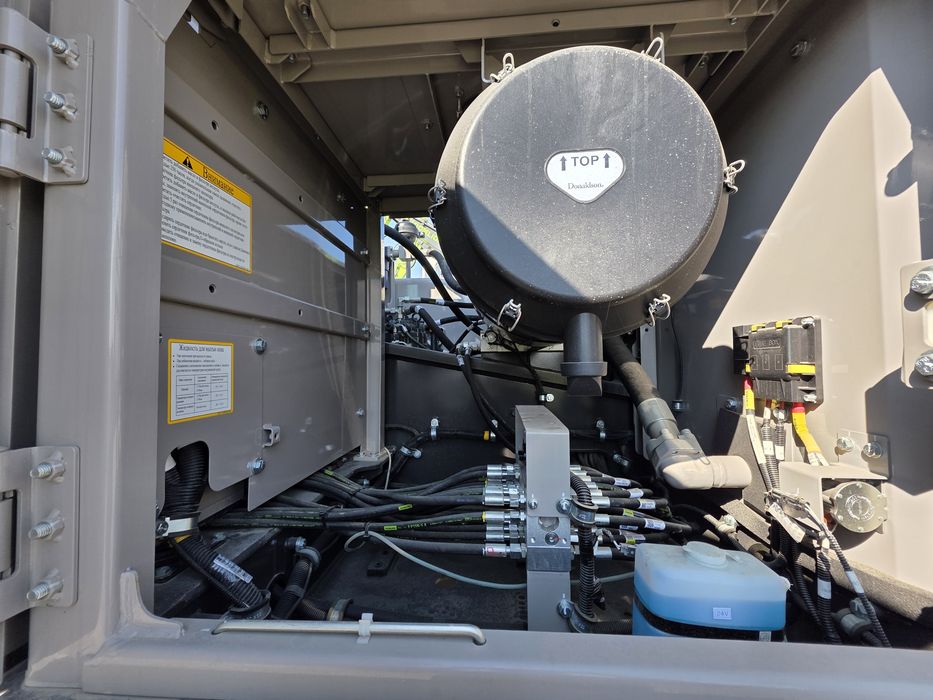 ZE335G Ekskavator -214 kVT, 33.5 tonna, Cummins 6 - porshinli dvigetel