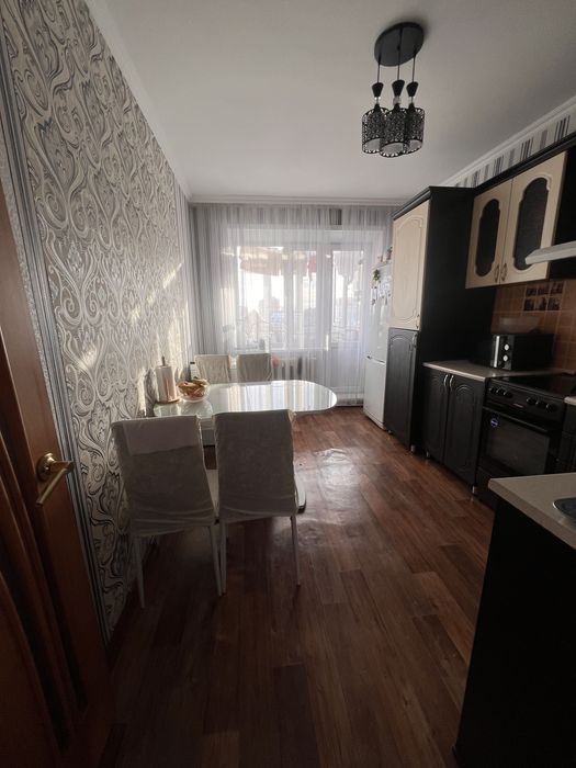 Продам 3 комн квартиру