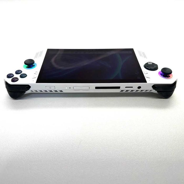 СПЕШНО! Asus ROG Ally Z1 Extreme – НАМАЛЕНА ЦЕНА 850 лв.