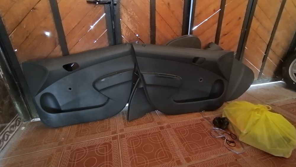 Спарк обшивка простой