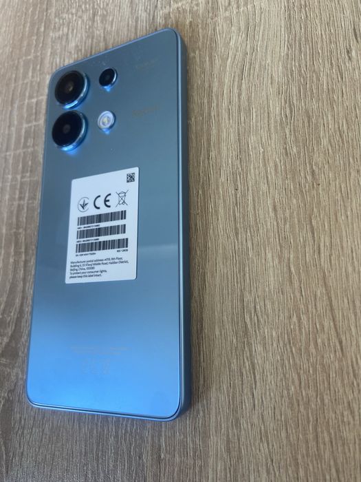 Телефон Redmi Note 13