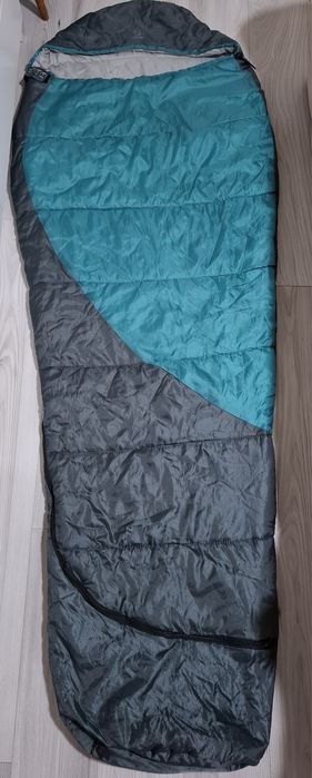 Sac de dormit tip Mumie