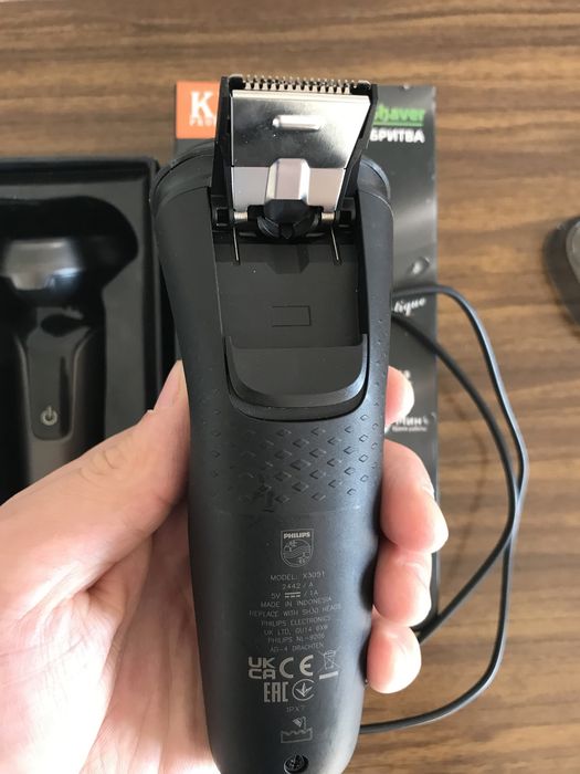 Оригинал машинки для бритья Philips King