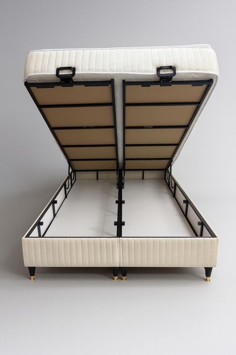 Спални и кревати с матраци за хотели и домове