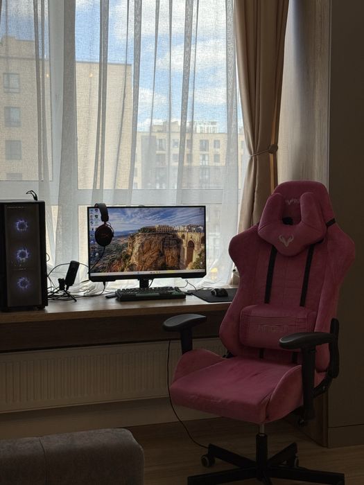 Мощнее 4060 и i5 12400f
