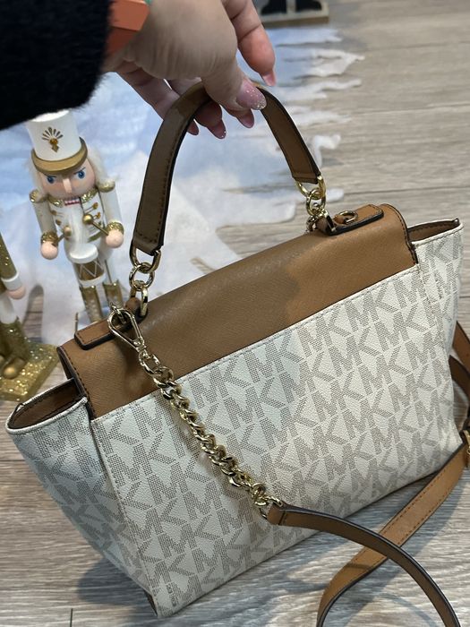 Geanta michael kors impecabila ( guess musette tommy karl )