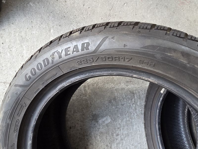 225/50/17 GOODYEAR 4бр