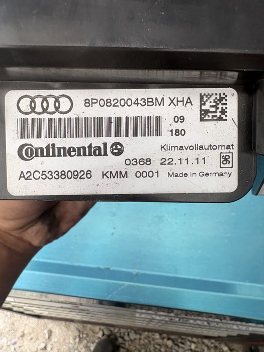 управление климатроник AUDI A3 8P