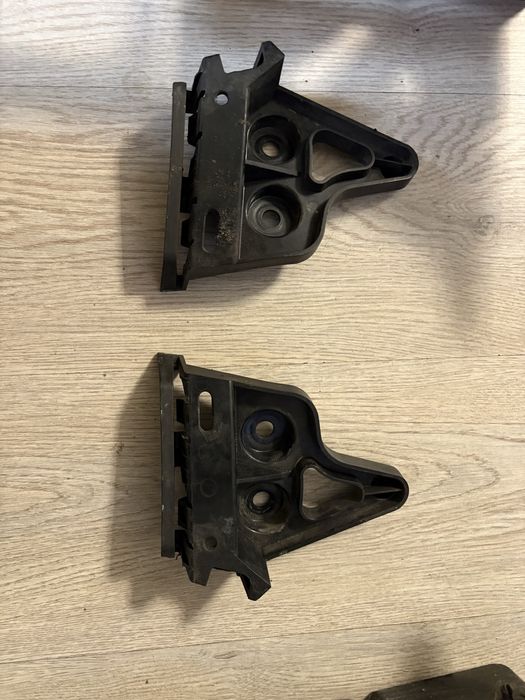 Suporti bara spate BMW e91 LCI