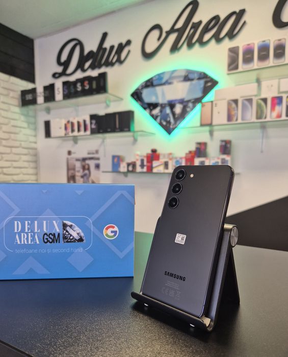 Samsung S22 / Black / 128 GB / DeluxGSM
