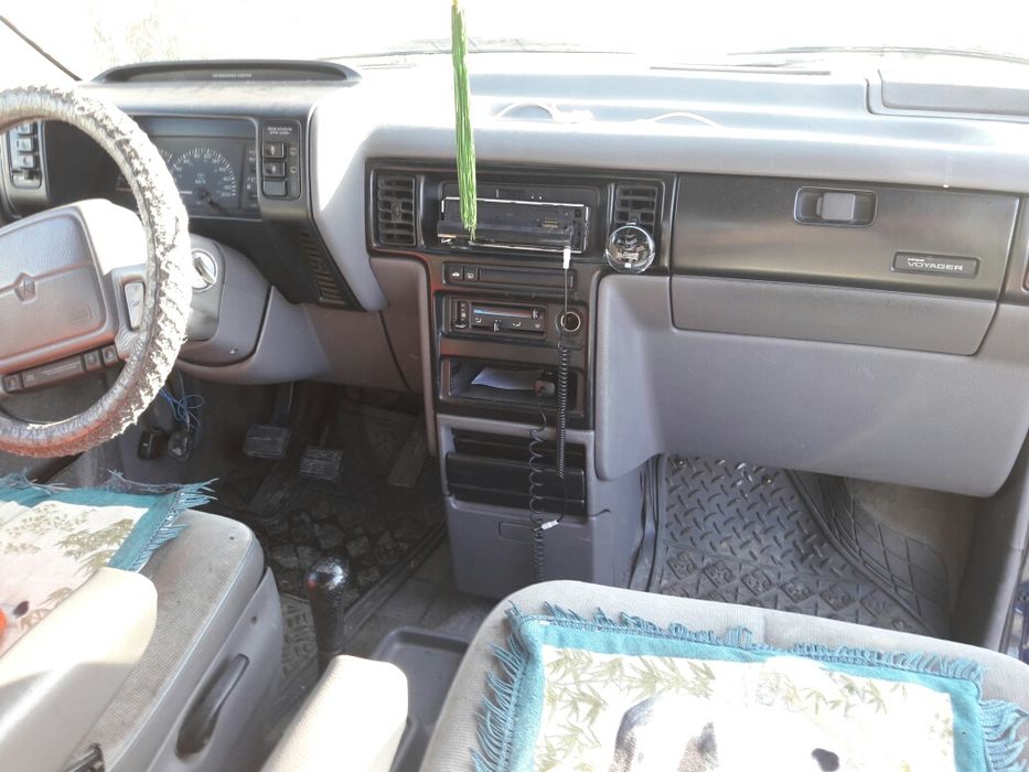 Продам Крайслер Минивен