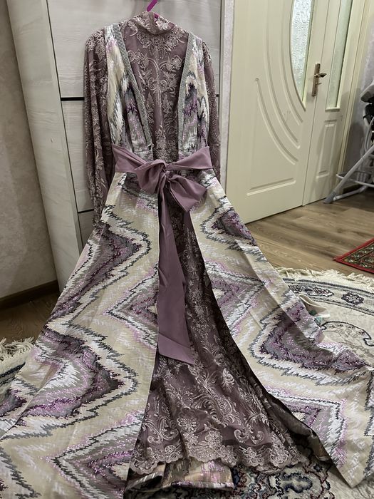 Комплект келин либос адрас чопони билан