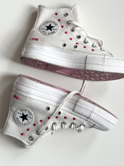 Converse бели спортни кецове със сърца  37 номер