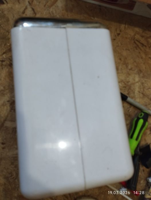 Мясорубка электрическая.