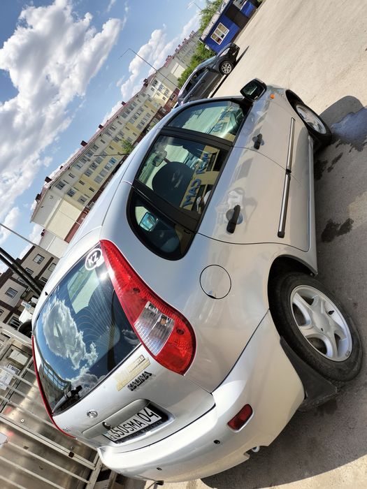 Продам машину лада калина