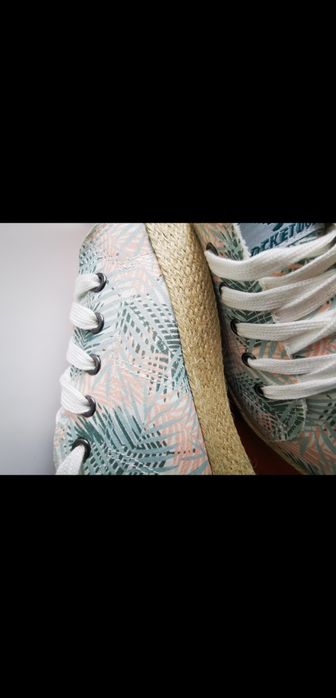 Кеды
Rocket Dog. 41 размер