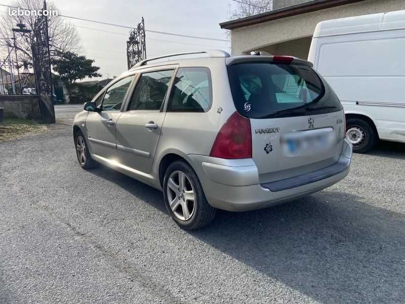 Пежо 307 / Peugeot 307 1.6 HDI 2004g НА ЧАСТИ!