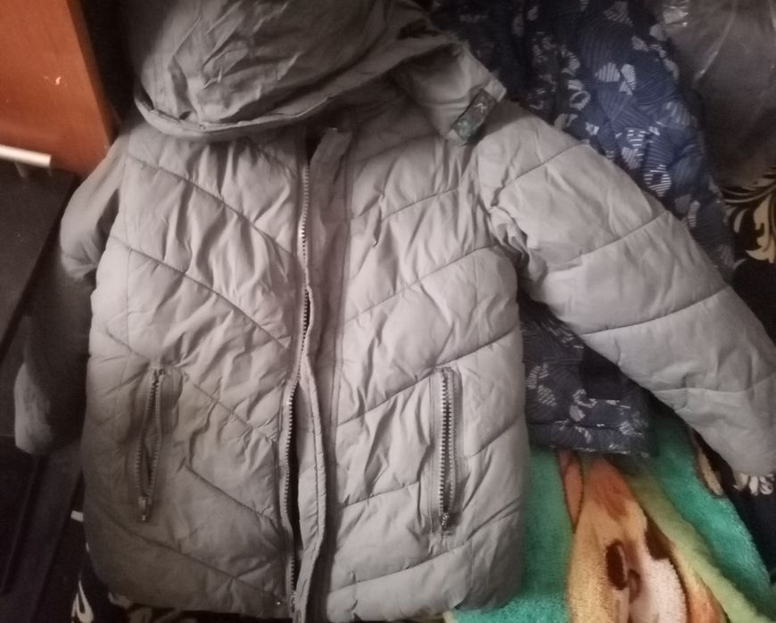 Куртки мальчику 7-13 лет бу