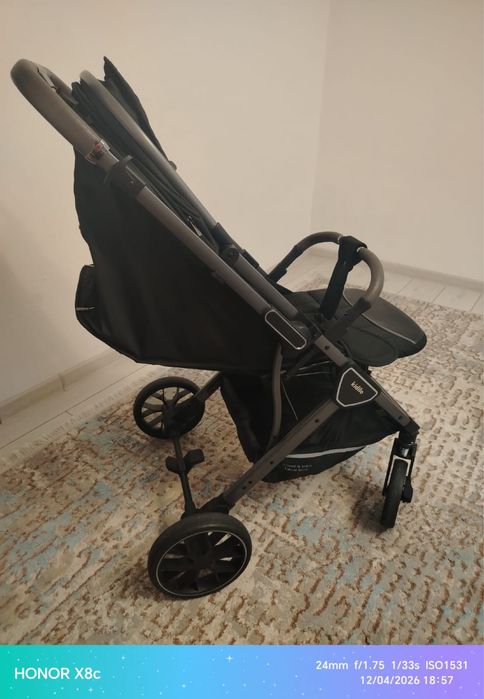 Коляска детская новая в коробке