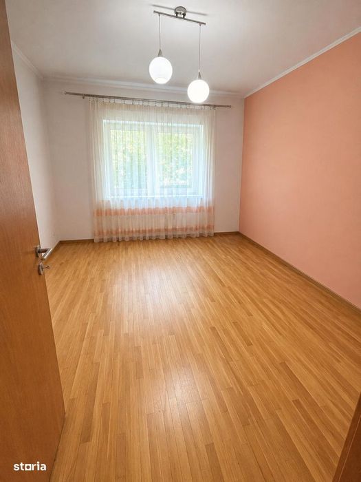 Apartament 4 Camere Decomandat | 2 balcoane | 109 mp | Bloc 98 | Salaj