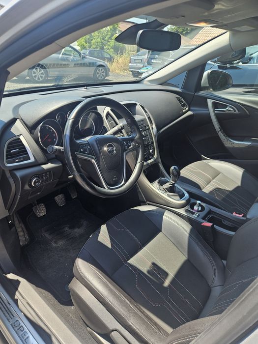 OPEL Astra 2012 — imagine 3