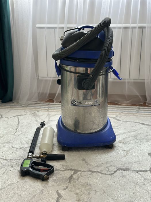 Пылесос. Пылесос для авто мойки. Кешер для мойки. Karcher