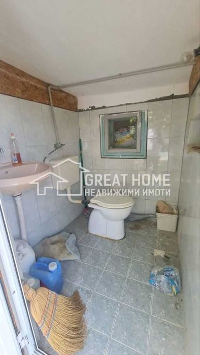 Продава се Къща в Търговище, Вилна зона - 100 кв.м за 765 €/кв.м - Снимка #12