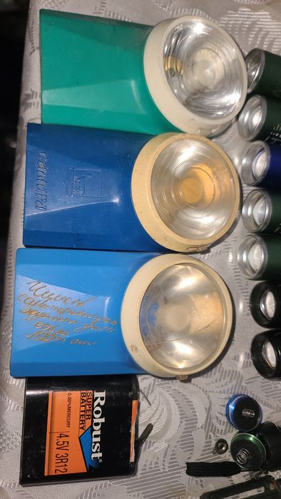 Фонарики разные эпохи.