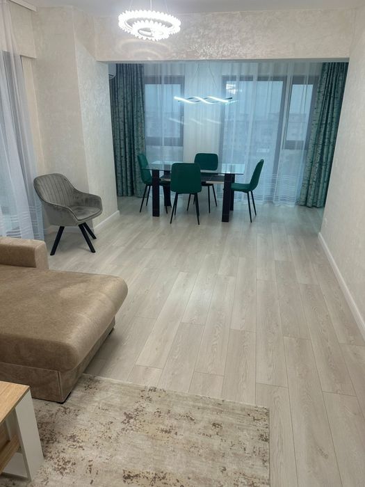 Apartament de închiriat