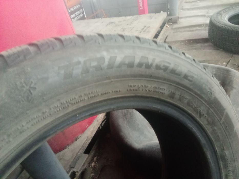 Шины зимние пара 16