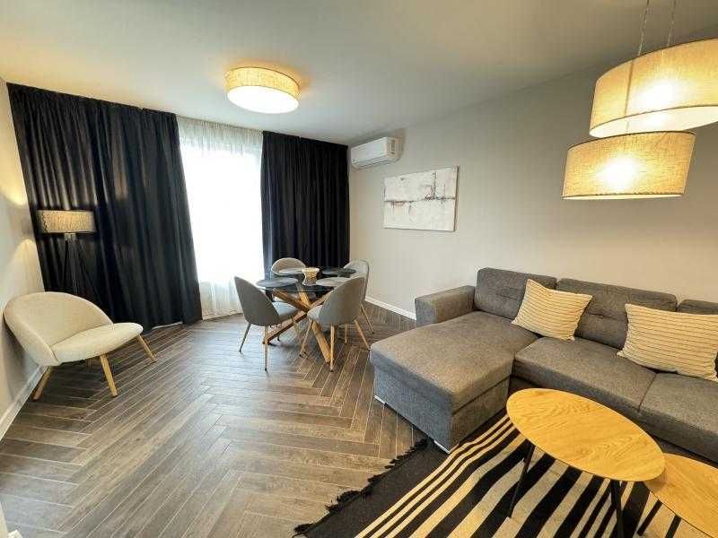 Дава се под наем Двустаен апартамент в Бургас, Славейков - 65 кв.м за 612 € - Снимка #2